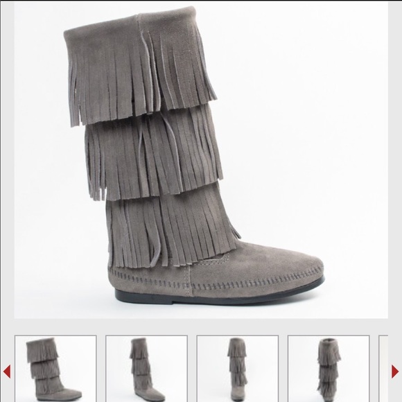 Minnetonka Shoes - Minnetonka NEW Suede 3 fringe boot